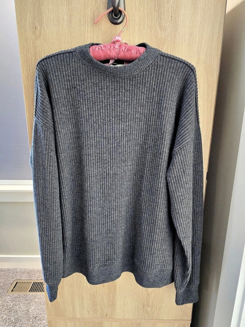 Lucky Brand Ribbed Crewneck Sweater Gray Medium Like New